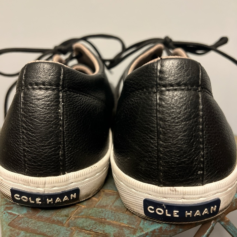 Cole Haan men’s black leather shoes